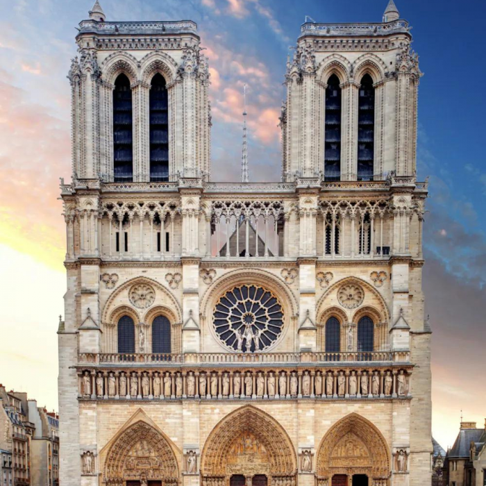 ÉTERNELLE NOTRE-DAME