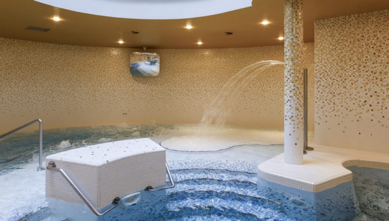 THERMES DE CONTREXÉVILLE