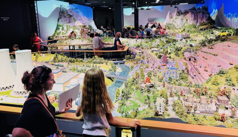 MINI WORLD LYON