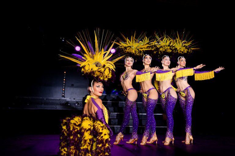 PRETTY LEGS CABARET