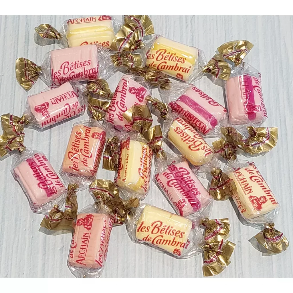 Confiseries régionales françaises pour l'arbre de Noël CSE — bêtises de Cambrai, calissons d'Aix et nougats de Montélimar