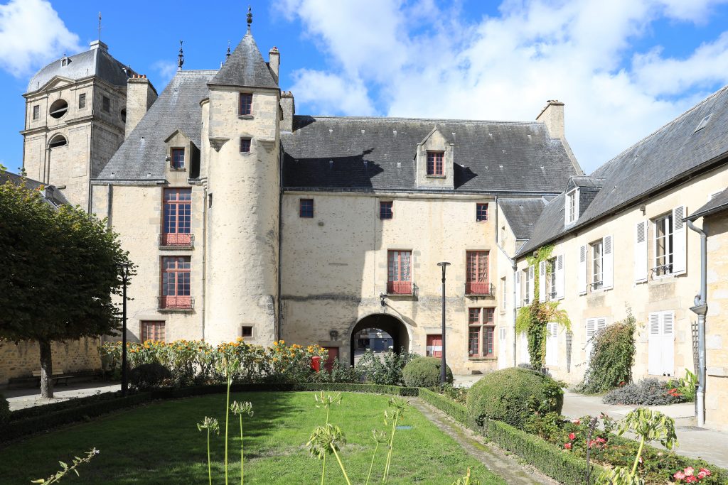 chateau normand