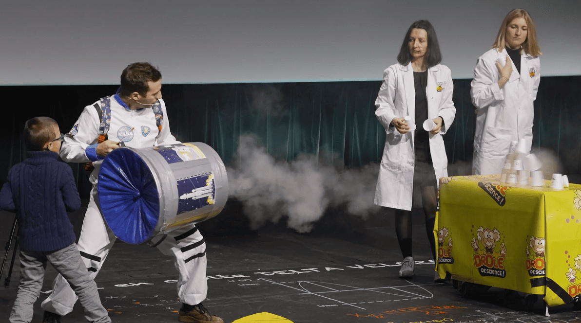 Spectacle Noël Scientastique pour l'arbre de Noël d'un CSE